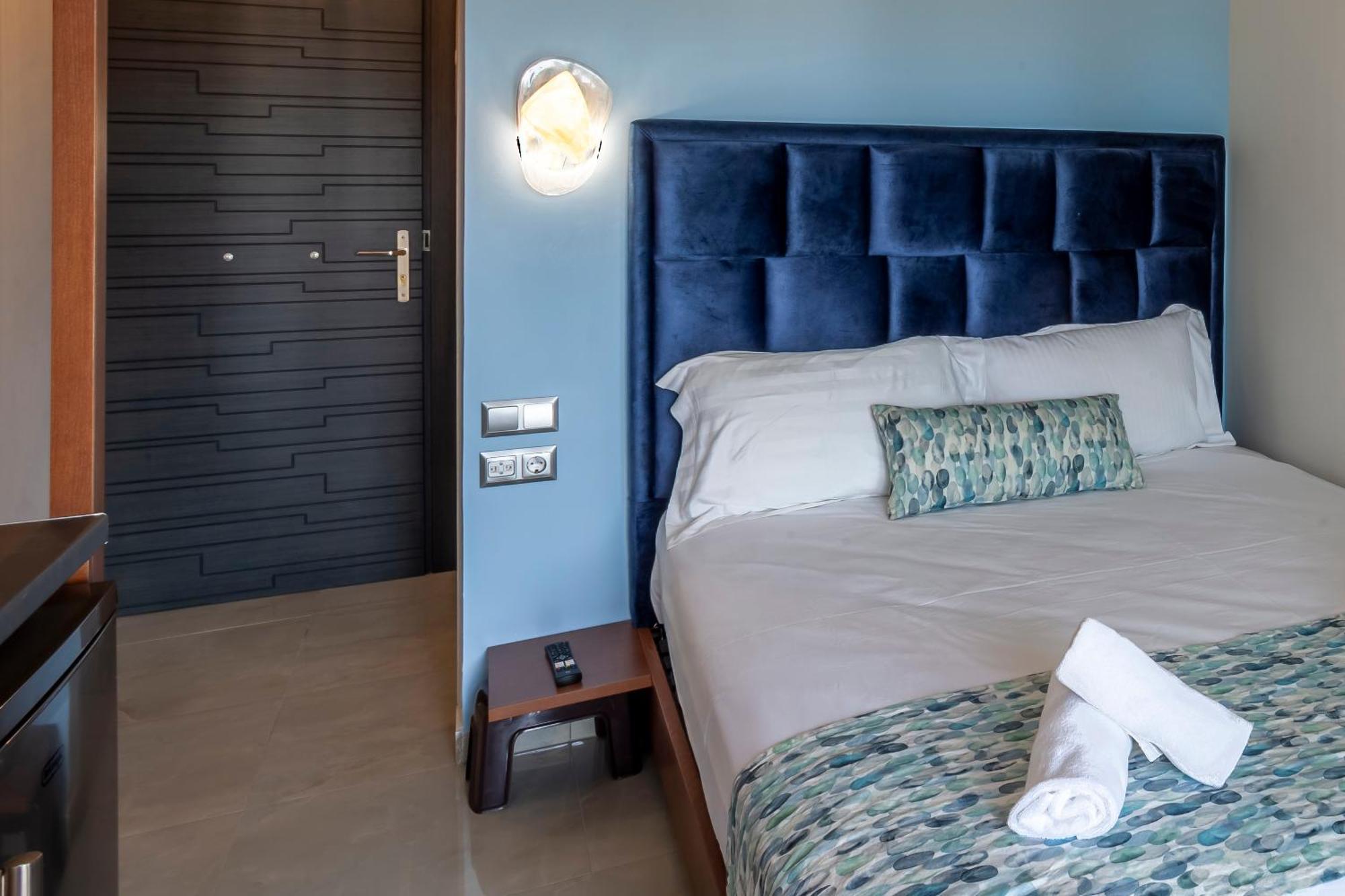 Olia Seaside Residence 120M From The Beach Pefkochori Quarto foto
