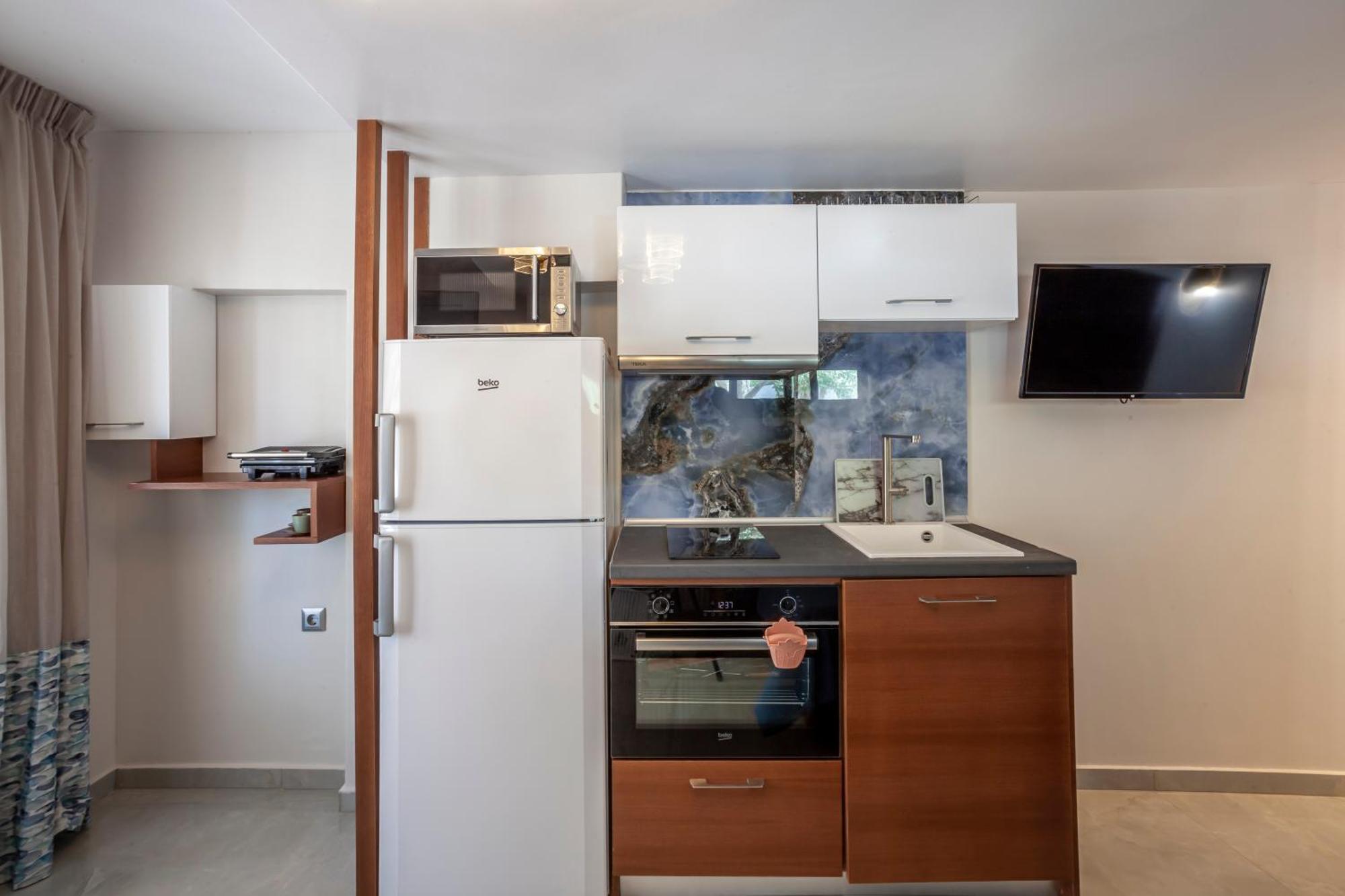 Olia Seaside Residence 120M From The Beach Pefkochori Quarto foto